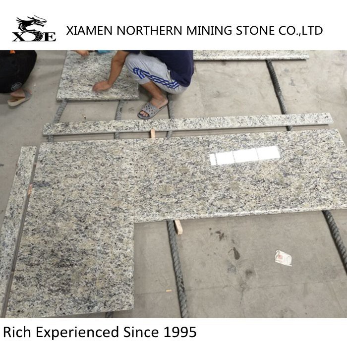 Santa Cecilia Light Granite Kitchen