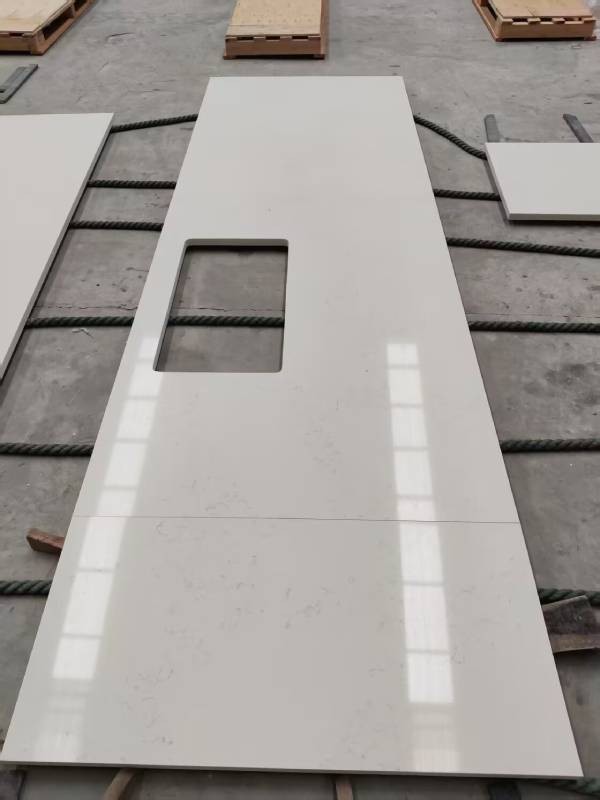 Bianc Carrara Quartz countertops  supplier