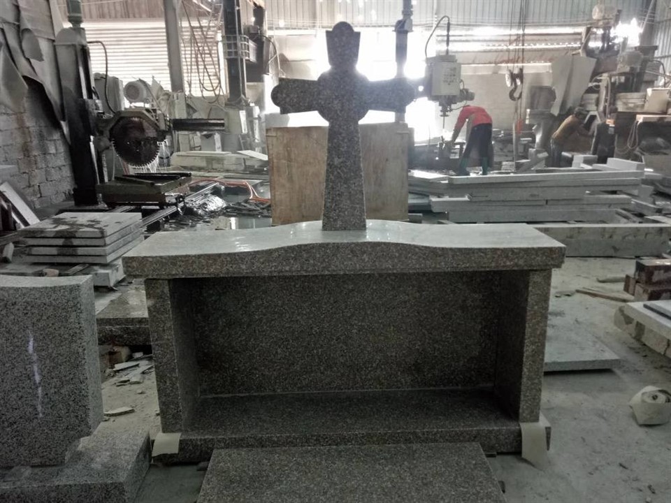 G635 granite Headstone factory