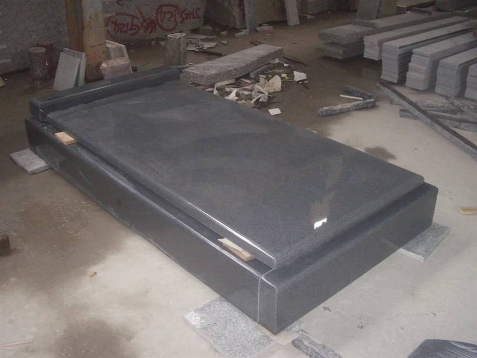 G654 Granite Tombstone supplier