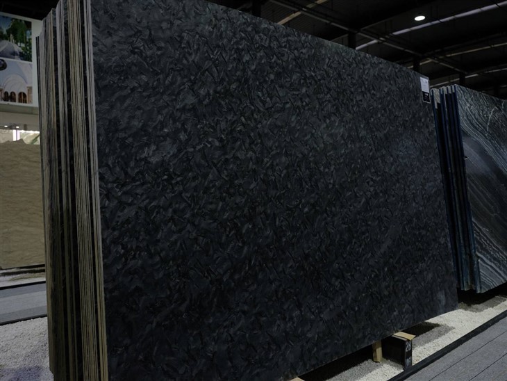 brazilian black quartz slabs supplier