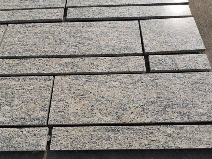 Polished Santa Cecilia Light Granite job