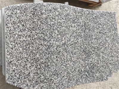G655 Misty Grey Tombstone